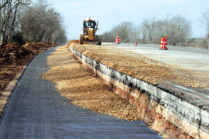 FIGURE 6 Project involving the use of woven geotextiles for enhanced lateral drainage in a highway founded over expansive clay subgrades near Austin, Texas 