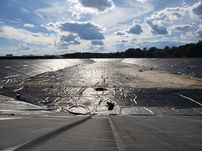 Geomembrane-lined reservoir or agricultural lagoon. Geomembranes for agriculture