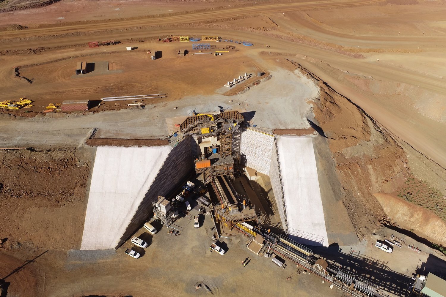 Tiltex completes water infiltration barrier and erosion control protection to reinforced earth